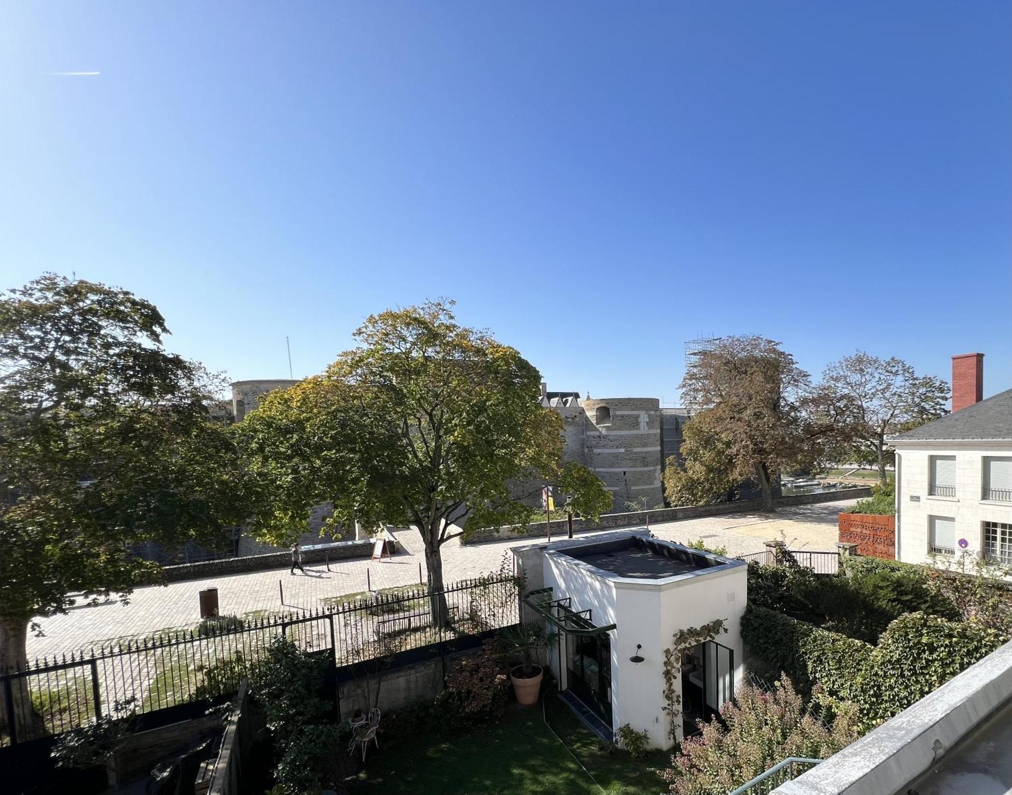Maison Bout Du Monde Angers Hyper Centre Экстерьер фото
